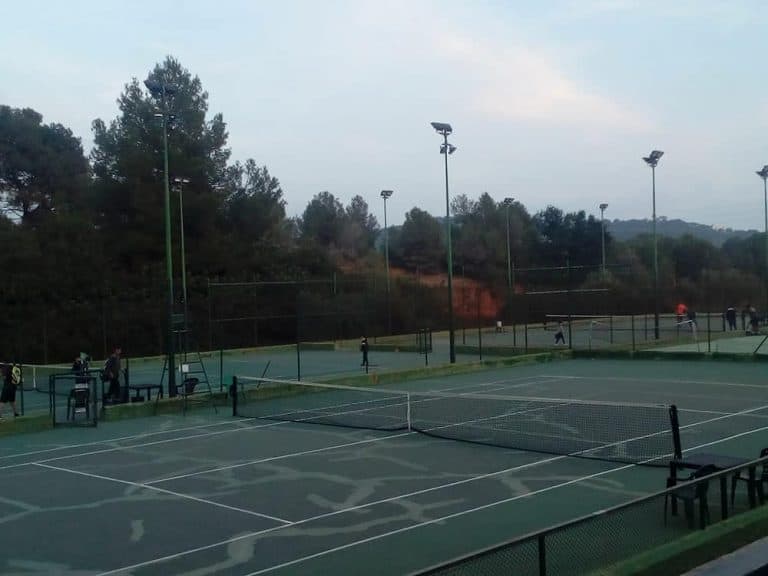 iluminacion-deportiva-led-Club-tenis-Sant-Pere-Ribes-02